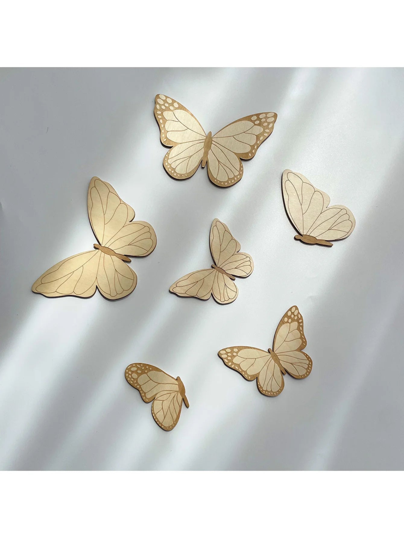 Wooden Butterfly Wall Decals Set - Children's Room Decor (6 Pieces)