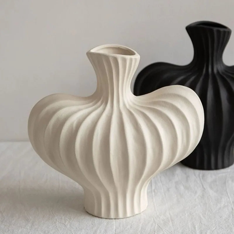 Modern Ceramic-Style Plastic Vase - Nordic Minimalist Tabletop Decor