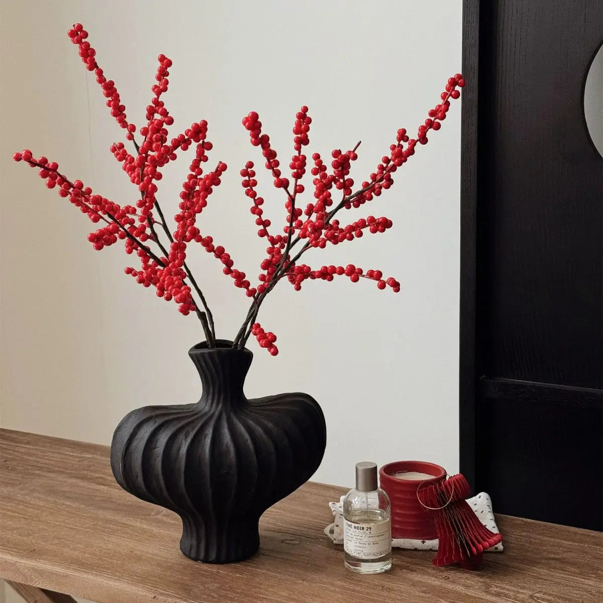 Modern Ceramic-Style Plastic Vase - Nordic Minimalist Tabletop Decor