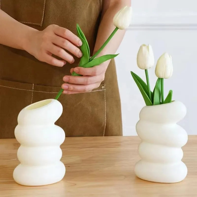 Nordic Spiral White Vase - Modern Decorative Flower Container