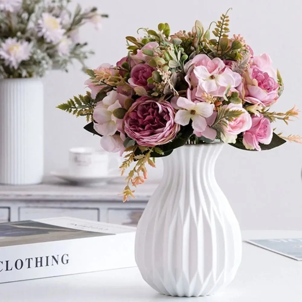 Nordic Tall Plastic Vase - Modern Unbreakable Flower Pot