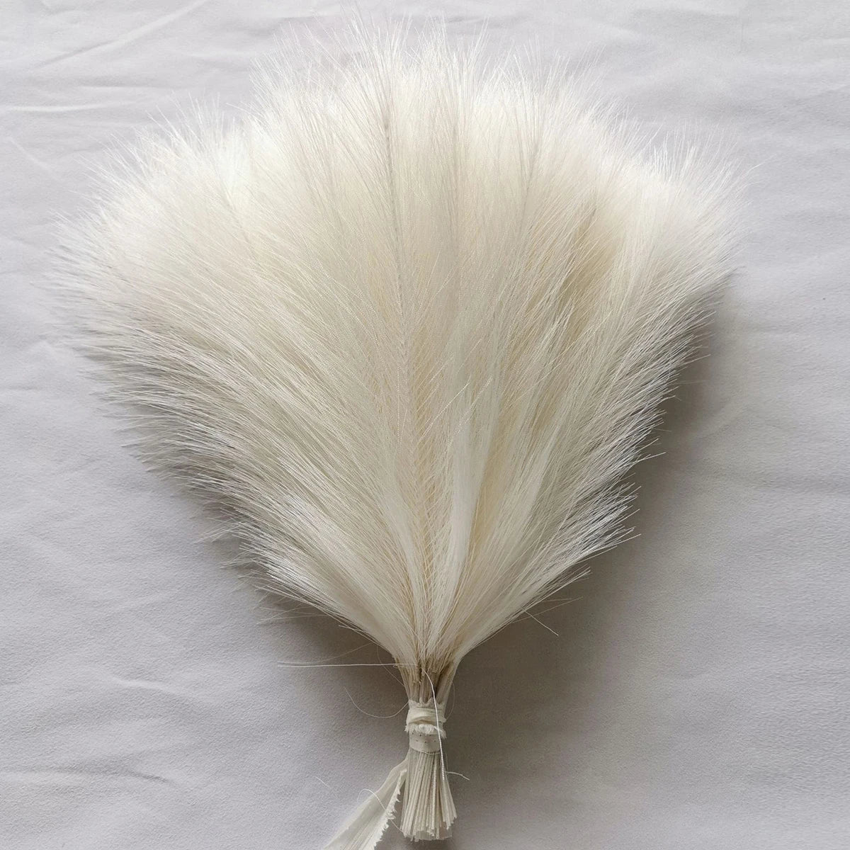 Artificial Pampas Grass Stems (10 Pack) - Boho Wedding & Home Decor