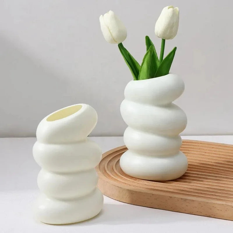 Nordic Spiral White Vase - Modern Decorative Flower Container