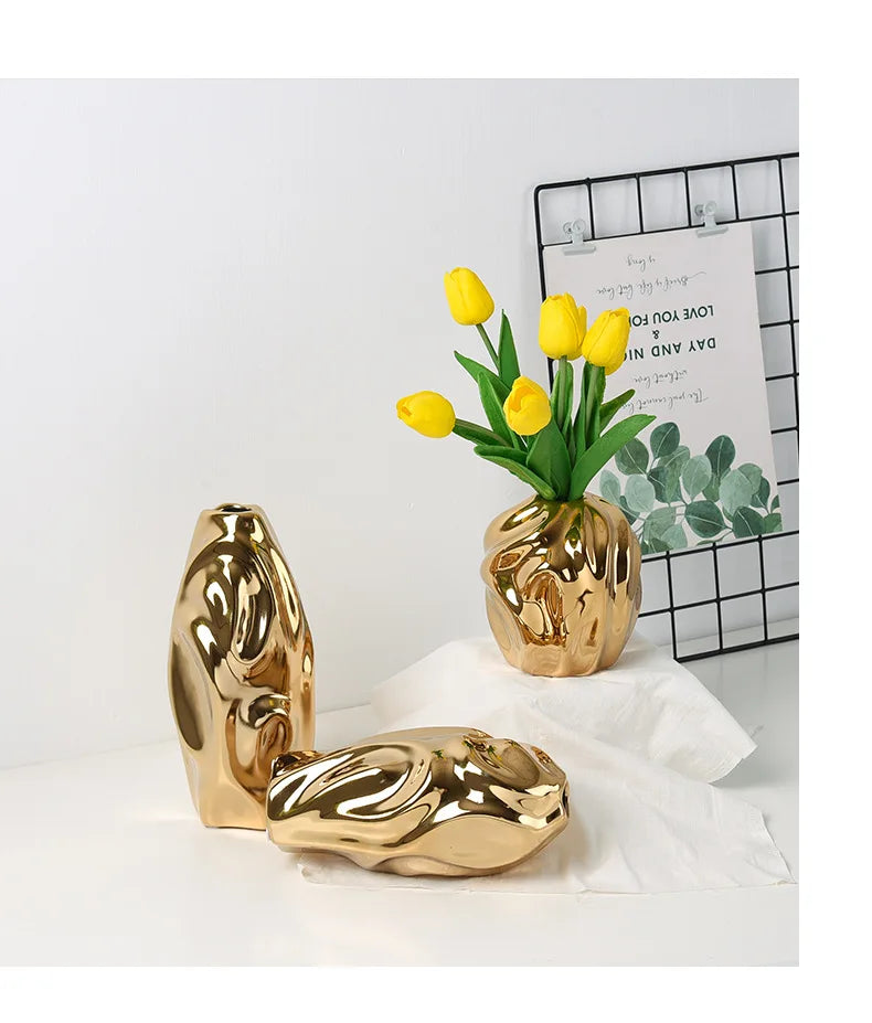 Luxury Ceramic Golden Vase - Modern Creative Home Decor
