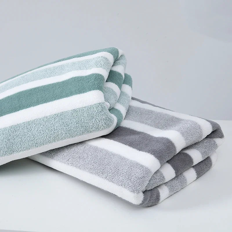 Ultra-Absorbent Bath Towel - Soft & Quick-Drying Terry Cloth for Bathroom