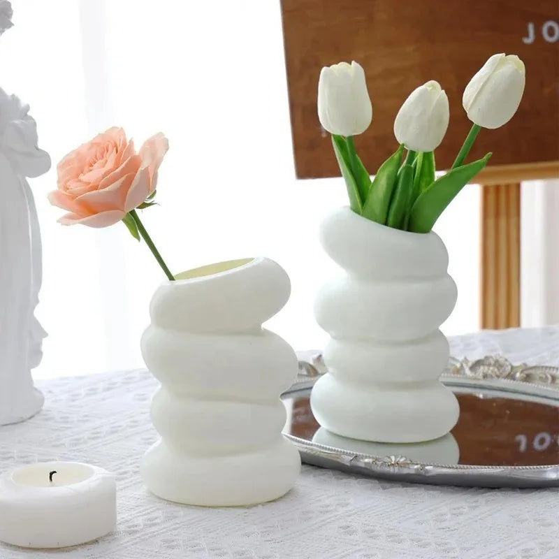 Nordic Spiral White Vase - Modern Decorative Flower Container